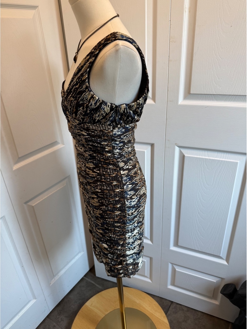 Laundry One-Shoulder Ruched Patterned Cocktail Dress - Picture 10 of 12